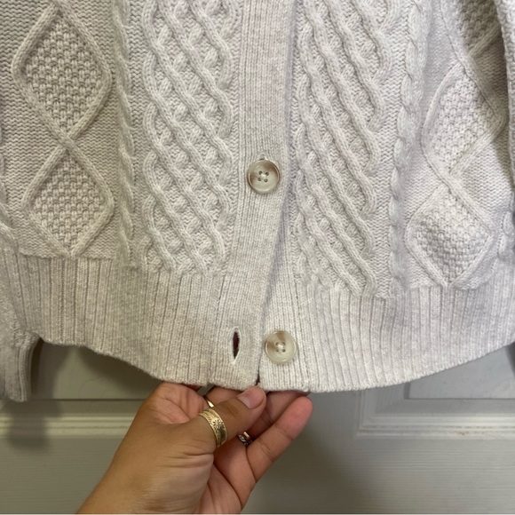 Aritzia Sunday Best Dionne Sweater Sz 2XS - Picture 4 of 9